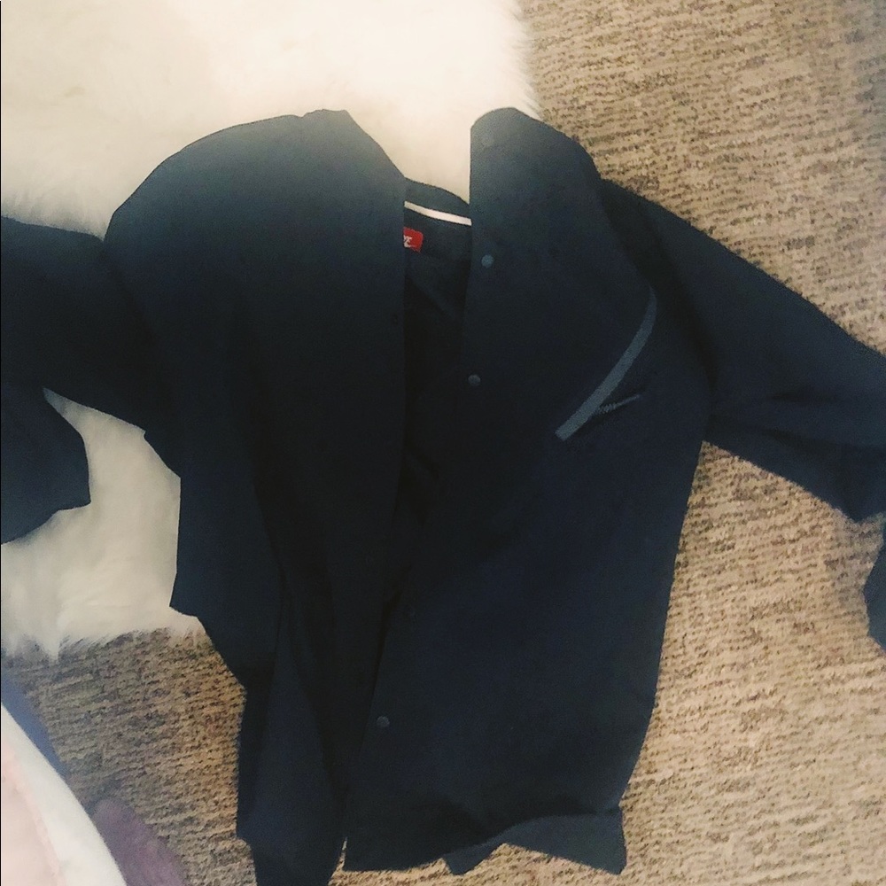 Nike light material water resistant jacket